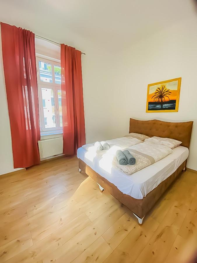 Deluxe Apartment 5P Mm A Vienna Exterior photo