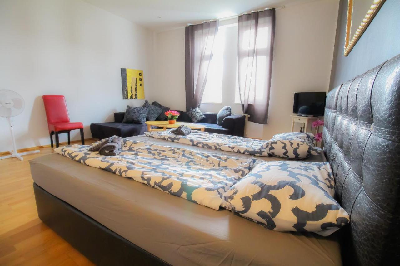 Deluxe Apartment 5P Mm A Vienna Exterior photo